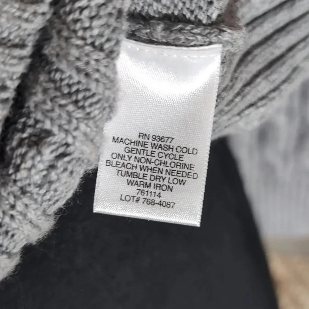 Liz Claiborne Grey Cotton Sweater - Picture 4 of 6